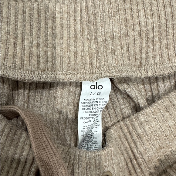 Alo Tan Ribbed Knit Set - Picture 4 of 7